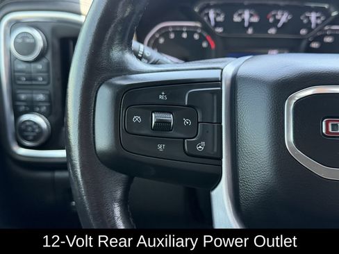 Used 2021 GMC Sierra 1500 SLT AWD/4WD image 16