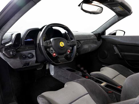 Used 2015 Ferrari 458 Speciale A image 35