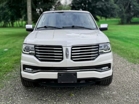 Used 2015 Lincoln Navigator L 4WD w/ Equipment Group 101A Reserve image 22