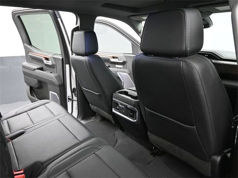 Used 2023 GMC Sierra 1500 Denali w/ Denali Reserve Package image 21