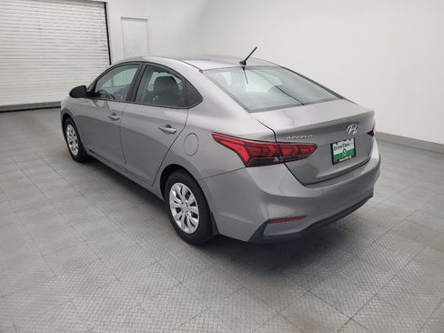 Used 2021 Hyundai Accent SE FWD image 5