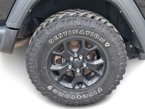 Used 2021 Jeep Wrangler Sport AWD/4WD image 7