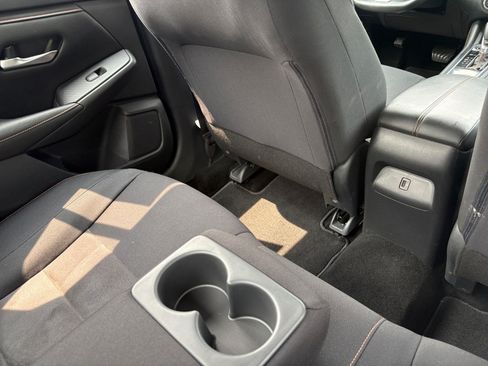 Used 2020 Nissan Sentra SR w/ Electronics Package FWD image 18