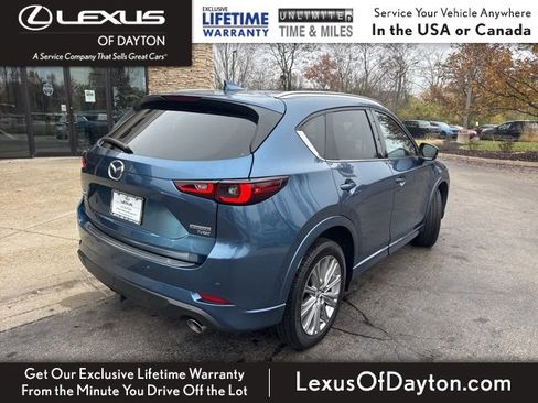 Used 2023 MAZDA CX-5 Signature image 3