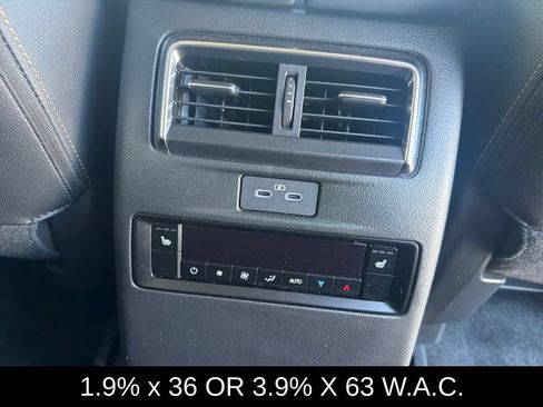 Used 2026 MAZDA CX-90 3.3 Turbo w/ Preferred Package AWD/4WD image 14