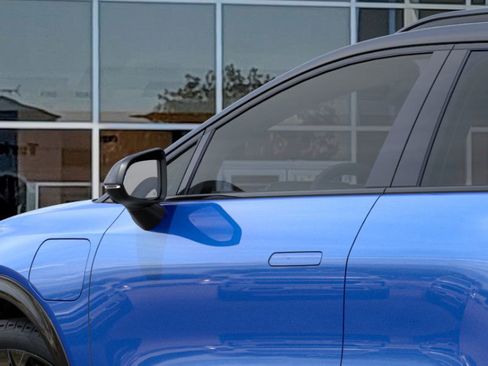 New 2025 Chevrolet Equinox EV RS w/ Convenience Package II image 36