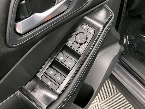 New 2026 Nissan Rogue SV image 30