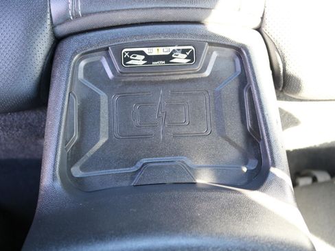 Used 2017 Chevrolet Camaro LT RWD image 39