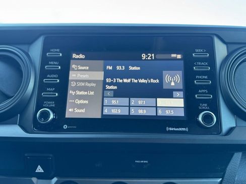 Used 2022 Toyota Tacoma SR image 14