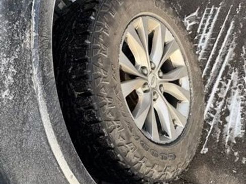 Used 2015 Ford F150 Lariat w/ Equipment Group 502A Luxury image 14