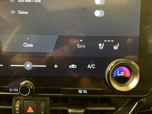 Used 2023 Lexus NX 350 AWD image 32