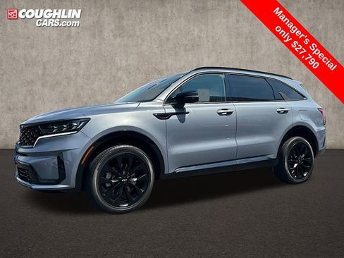 Used 2022 Kia Sorento SX image 11