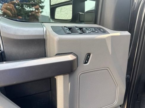 Used 2019 Ford F250 XLT w/ XLT Premium Package AWD/4WD image 10