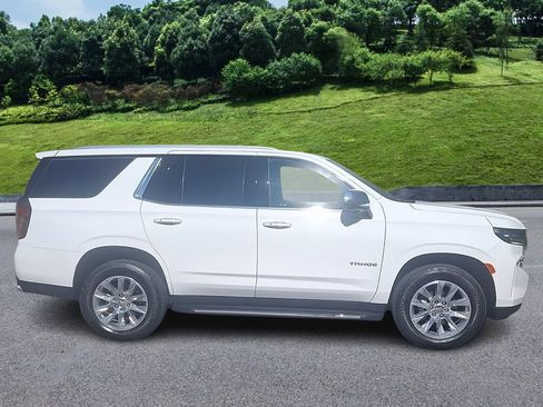 Used 2024 Chevrolet Tahoe Premier w/ Premium Package image 5