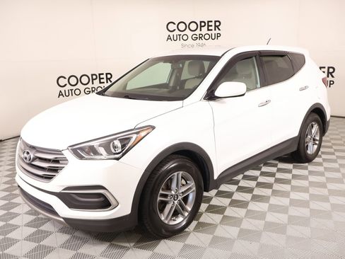 Used 2018 Hyundai Santa Fe Sport image 9