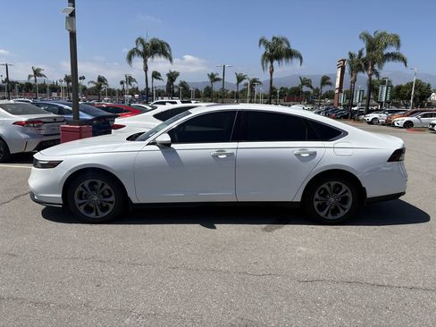 Used 2024 Honda Accord EX image 2