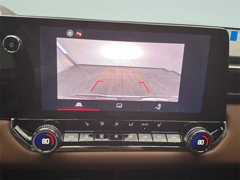 Used 2026 GMC Canyon AT4 image 16