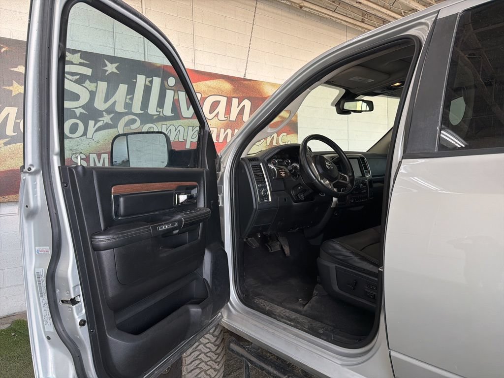 Used 2015 RAM 2500 Laramie w/ Convenience Group AWD/4WD image 15