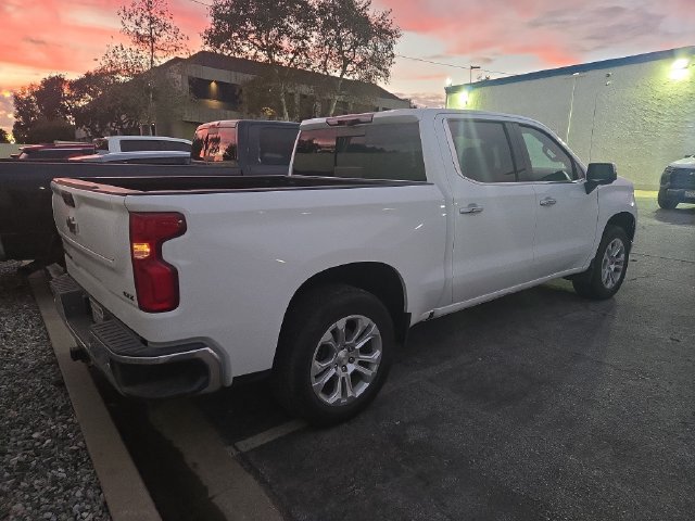 Used 2023 Chevrolet Silverado 1500 LTZ w/ LTZ Premium Package AWD/4WD image 3