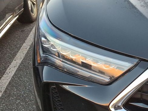 Used 2024 Acura RDX SH-AWD w/ Advance Package image 4