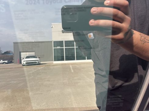 Used 2024 Toyota Camry XSE w/ Navigation Package image 22