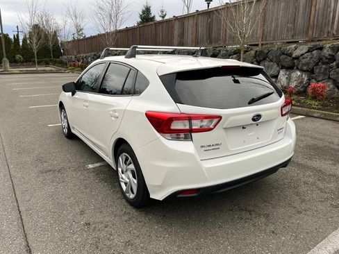 Used 2017 Subaru Impreza 2.0i image 4