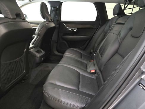 Used 2020 Volvo V90 T6 Cross Country AWD/4WD image 24