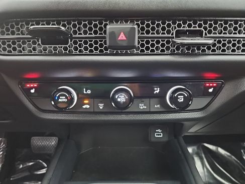 Used 2024 Honda HR-V Sport image 30