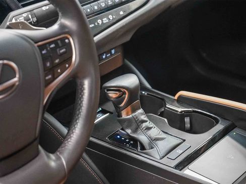 Used 2023 Lexus ES 350 w/ Premium Package image 24