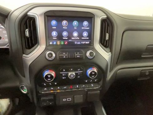 Used 2020 GMC Sierra 1500 SLT w/ SLT Premium Plus Package AWD/4WD image 33