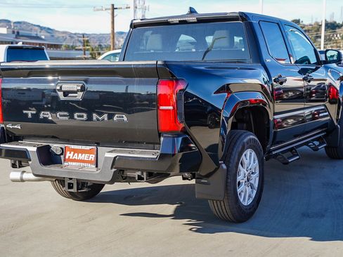 New 2026 Toyota Tacoma SR5 image 9