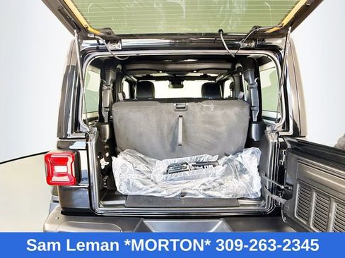 Used 2024 Jeep Wrangler Rubicon image 21