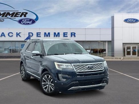 Certified 2017 Ford Explorer Platinum image 1
