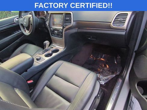 Certified 2017 Jeep Grand Cherokee Limited w/ Trailer Tow Group IV image 40