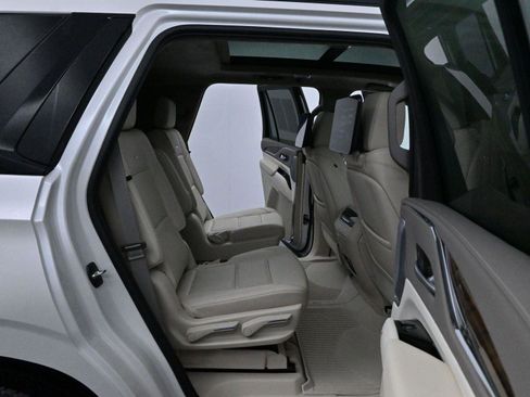 Certified 2024 Cadillac Escalade Sport Platinum w/ LPO, Floor Liner Package image 40