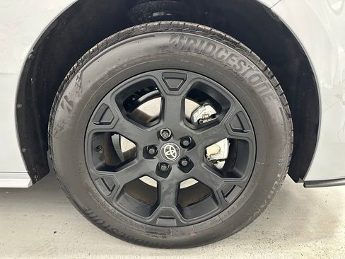 Used 2026 Toyota Sienna XLE Woodland Edition AWD/4WD image 64