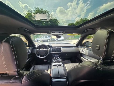 Used 2020 Land Rover Range Rover Velar R-Dynamic S AWD/4WD image 14