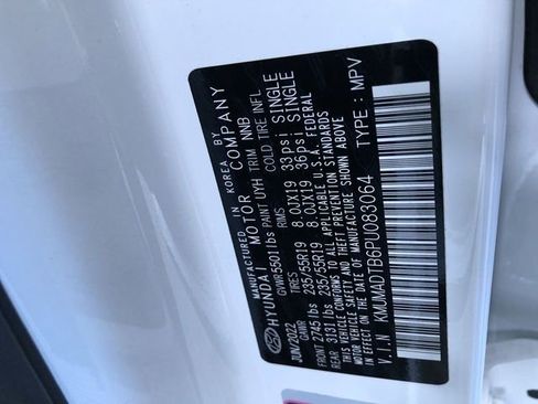 Used 2023 Genesis GV70 2.5T w/ Select Package image 35