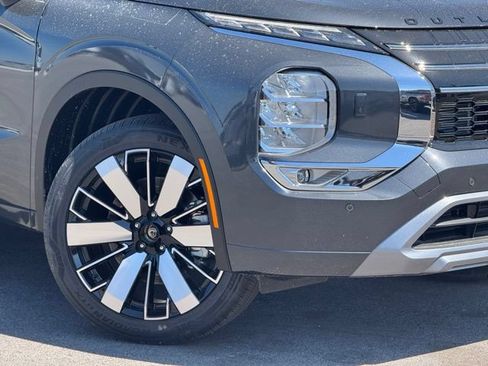 New 2026 Mitsubishi Outlander SEL AWD/4WD image 2