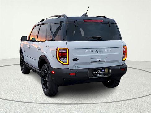 New 2025 Ford Bronco Sport Outer Banks image 5