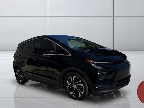 Used 2022 Chevrolet Bolt LT FWD image 7
