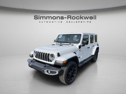 Used 2025 Jeep Wrangler Unlimited Sahara
