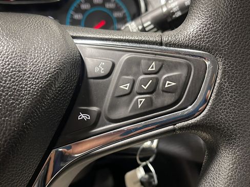 Used 2018 Chevrolet Cruze LT FWD image 7