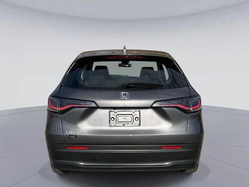 Certified 2025 Honda HR-V LX image 5