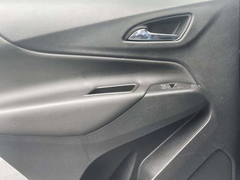 Used 2021 Chevrolet Equinox LT FWD image 15
