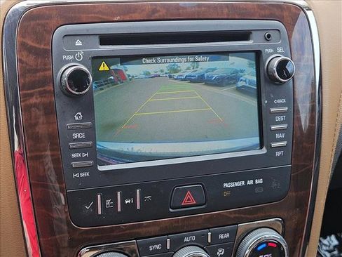 Used 2017 Buick Enclave Leather w/ Enclave Tuscan Edition FWD image 12