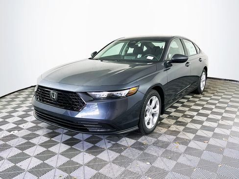 Used 2025 Honda Accord LX image 3
