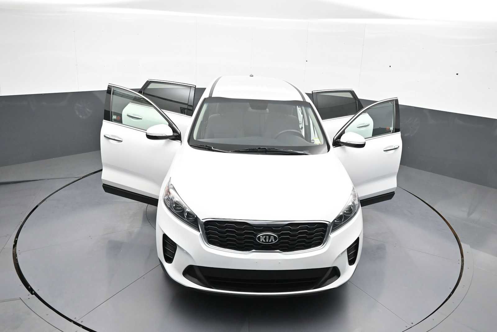 Used 2020 Kia Sorento FWD V6 image 45