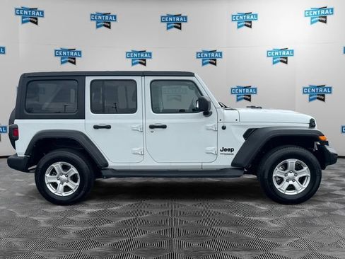 Certified 2022 Jeep Wrangler Unlimited Sport AWD/4WD image 7