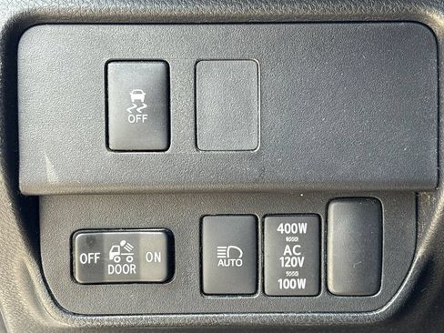 Used 2023 Toyota Tacoma TRD Sport RWD image 9